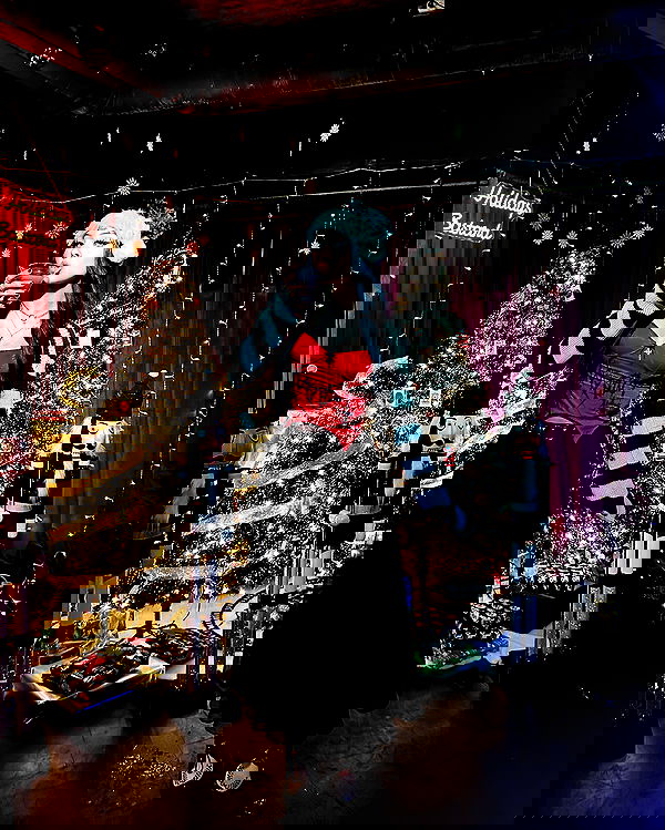 v.okay image ~ Altpins