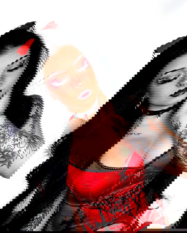 v.okay image ~ Altpins