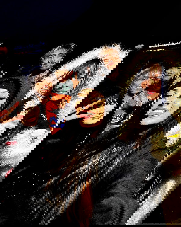 v.okay image ~ Altpins