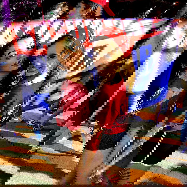 v.qx v.qx archive image