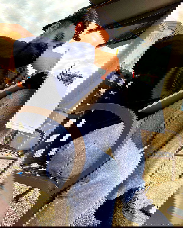 v.qx v.qx archive image