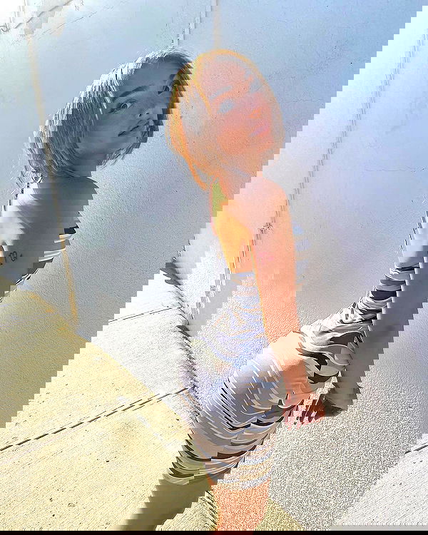 v.qx v.qx archive image