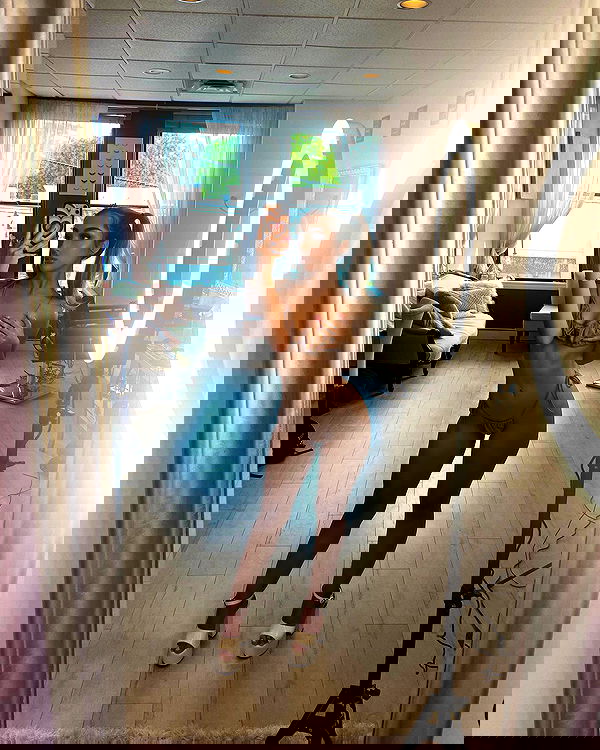 v.qx v.qx archive image