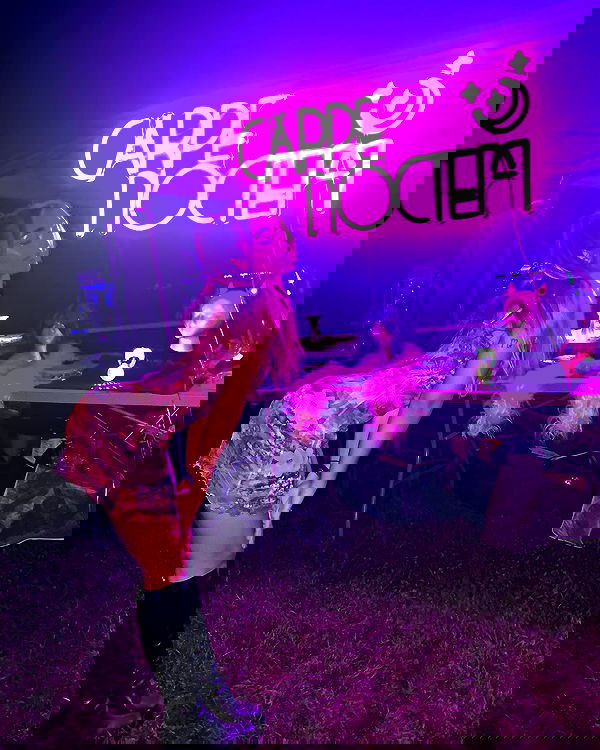 v.qx v.qx archive image