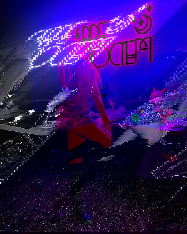 v.qx v.qx archive image