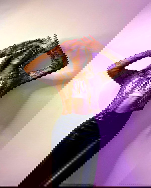 v.qx v.qx archive image