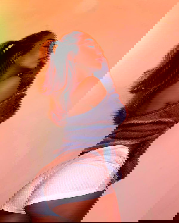 v.qx v.qx archive image