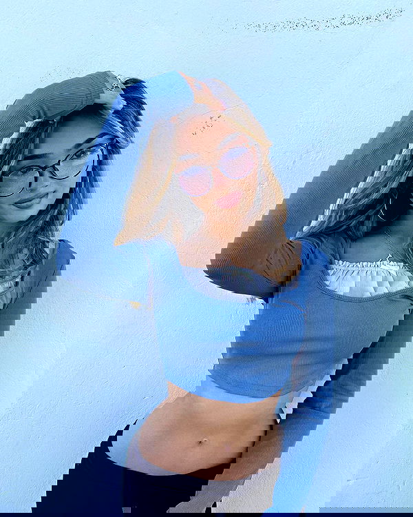 v.qx v.qx archive image