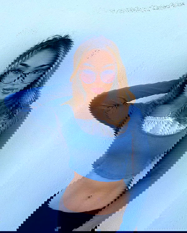 v.qx v.qx archive image