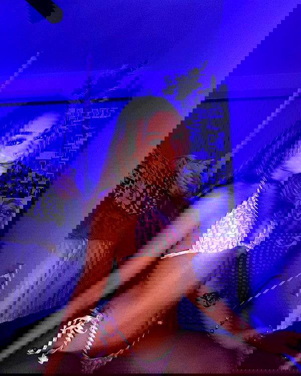 v.qx v.qx archive image