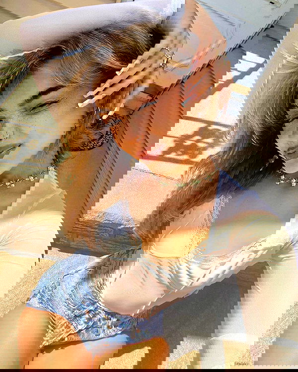 v.qx v.qx archive image