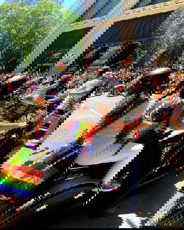 v.qx v.qx archive image