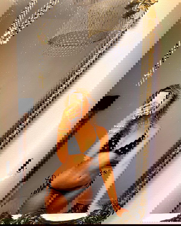 v.qx v.qx archive image