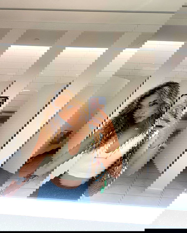 v.qx v.qx archive image