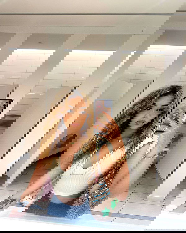 v.qx v.qx archive image