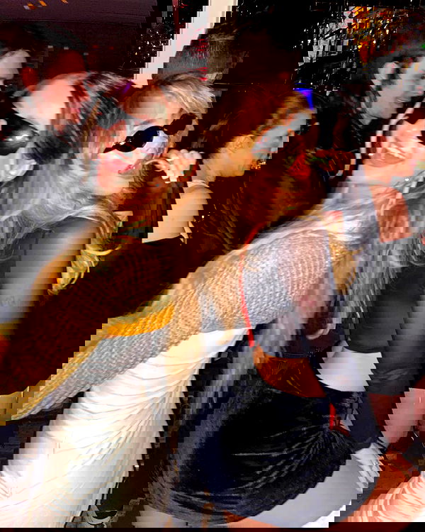 v.qx v.qx archive image