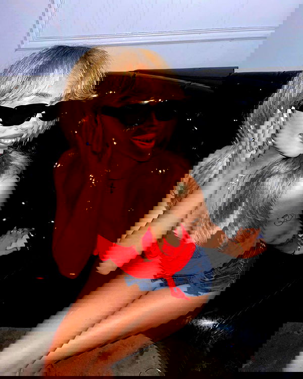 v.qx v.qx archive image