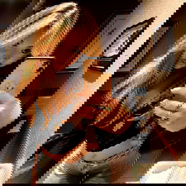 v.qx v.qx archive image