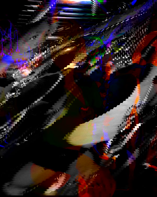 v.qx v.qx archive image