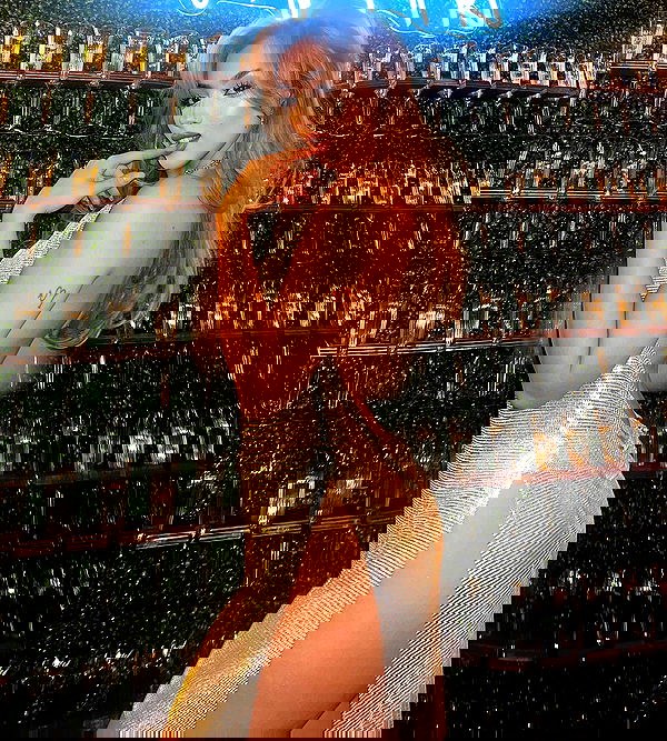 v.qx v.qx archive image