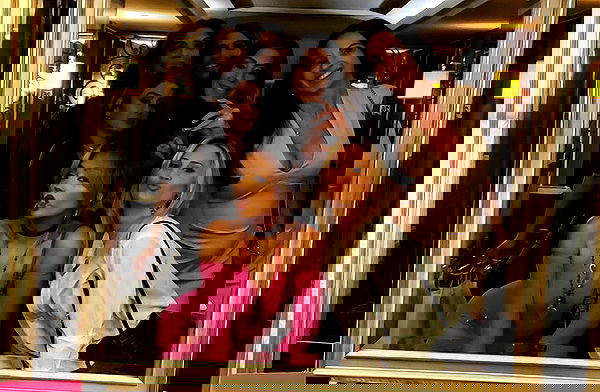 v.qx v.qx archive image