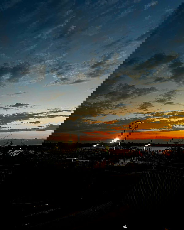 v.qx v.qx archive image