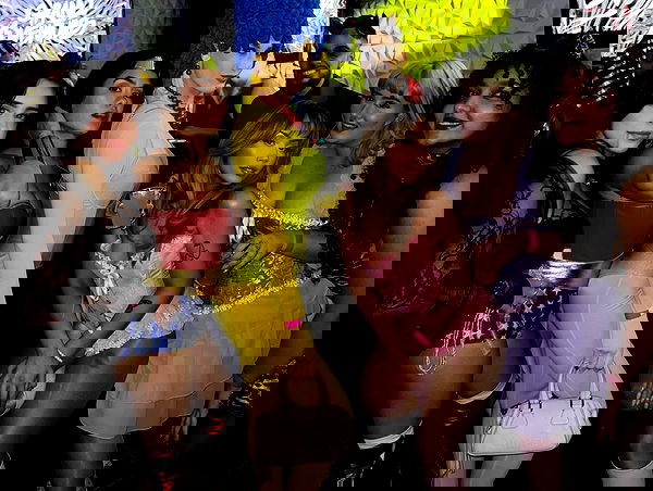 v.qx v.qx archive image