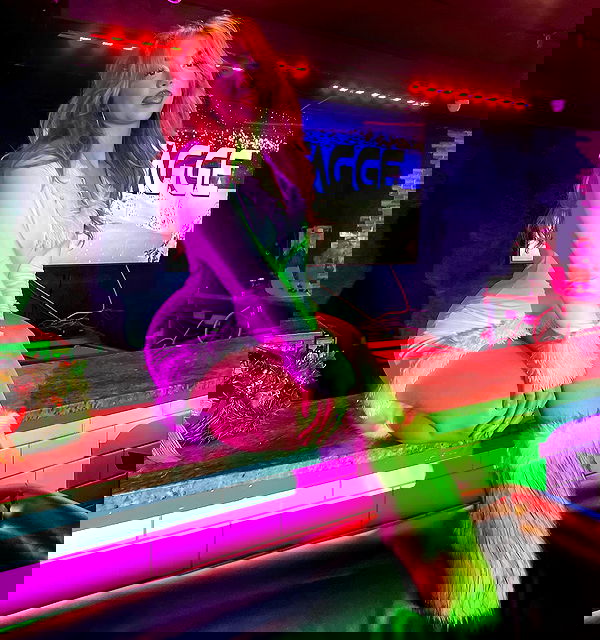 v.qx v.qx archive image