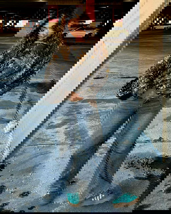 v.qx v.qx archive image