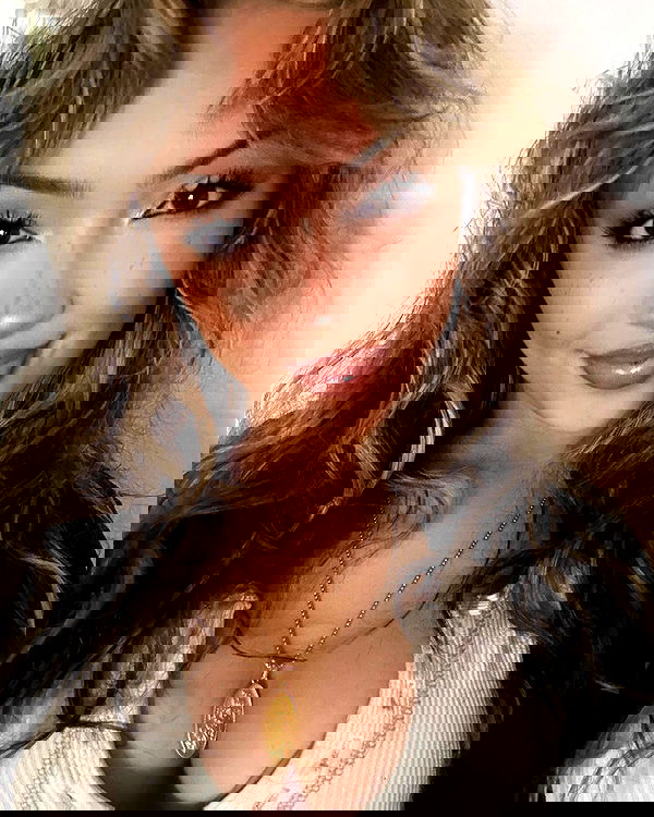 v.qx v.qx archive image