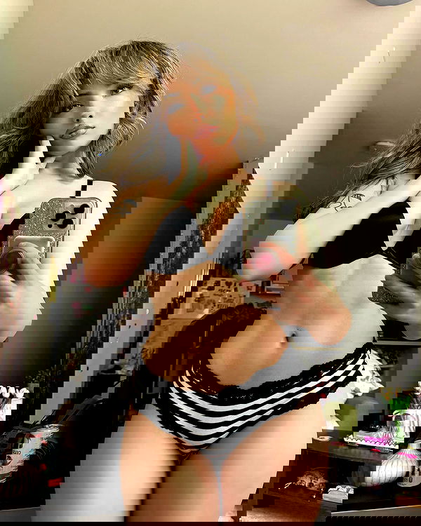 v.qx v.qx archive image