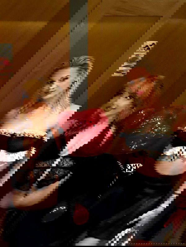 v.qx v.qx archive image