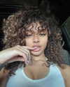 v7ena Altpins Profile Picture