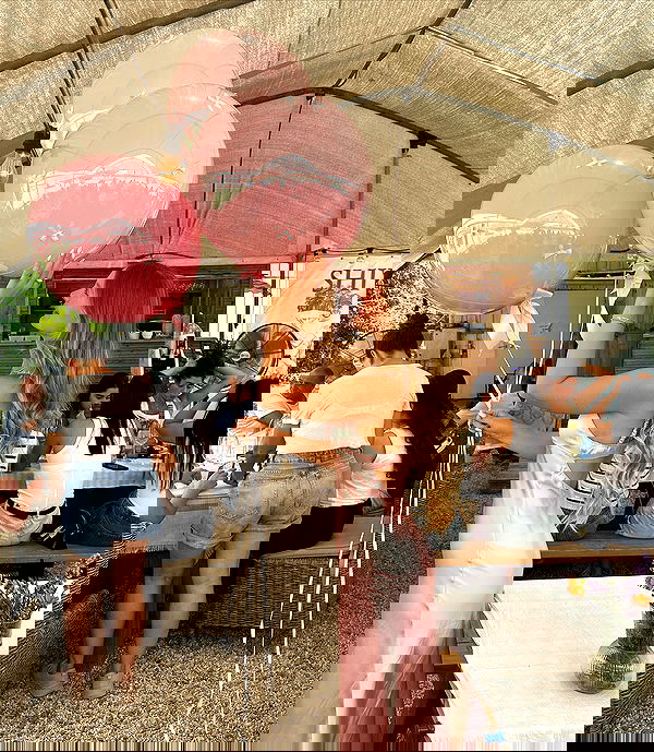 valeria_lukin valeria_lukin archive image