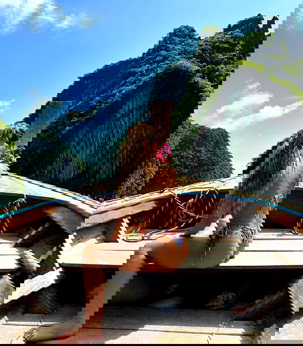 valeria_lukin valeria_lukin archive image