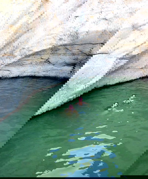 valeria_lukin valeria_lukin archive image