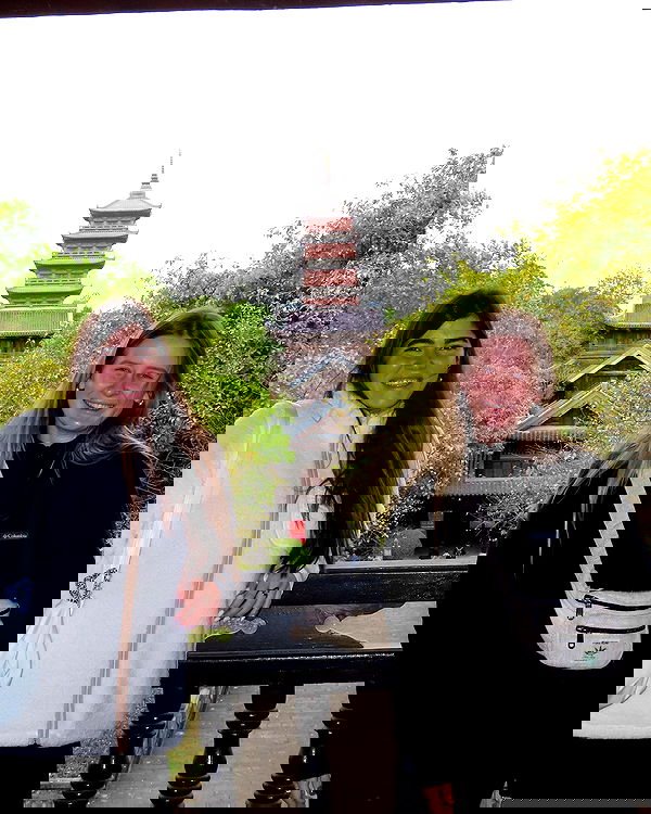 valeria_lukin valeria_lukin archive image