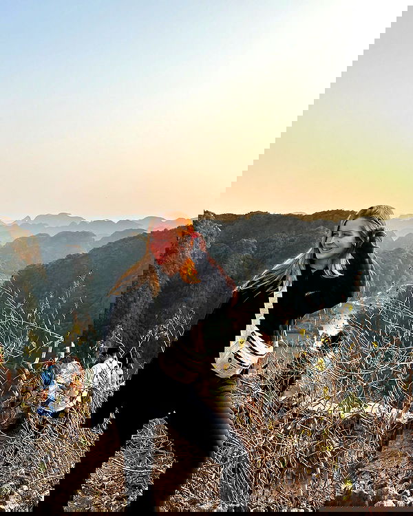 valeria_lukin valeria_lukin archive image