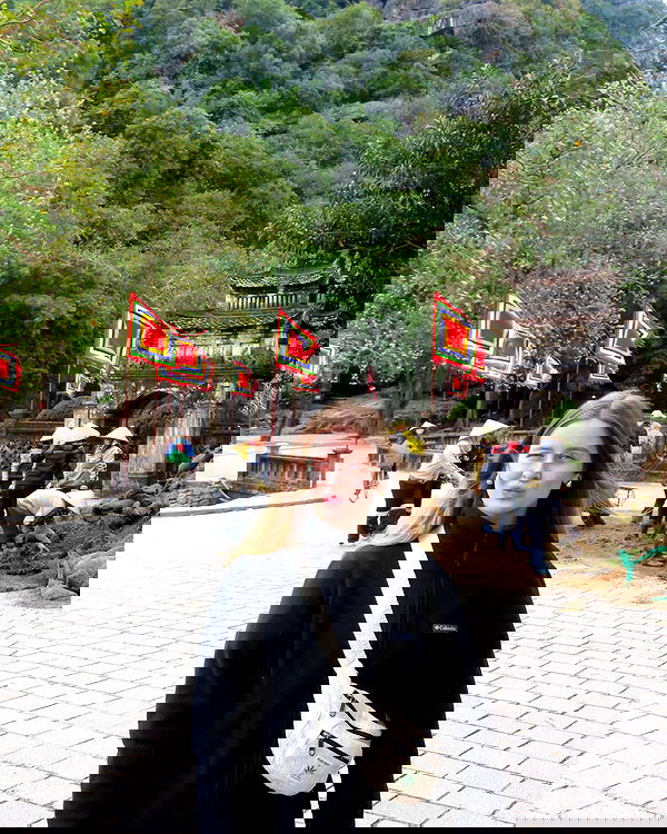 valeria_lukin valeria_lukin archive image