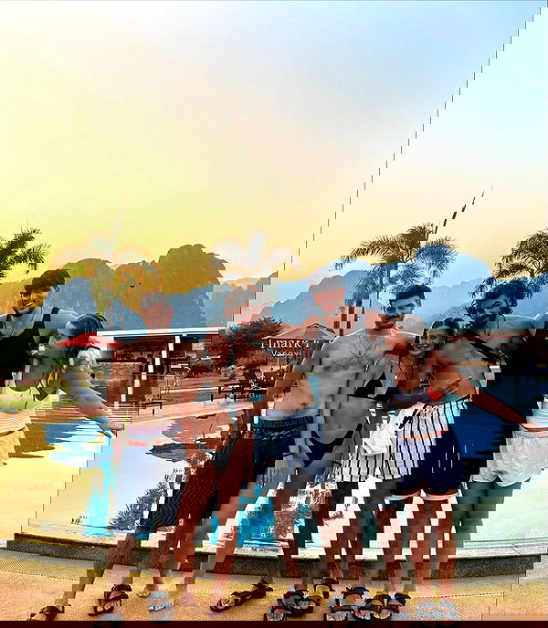 valeria_lukin valeria_lukin archive image