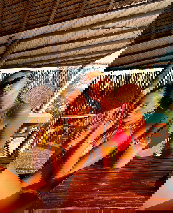 valeria_lukin valeria_lukin archive image