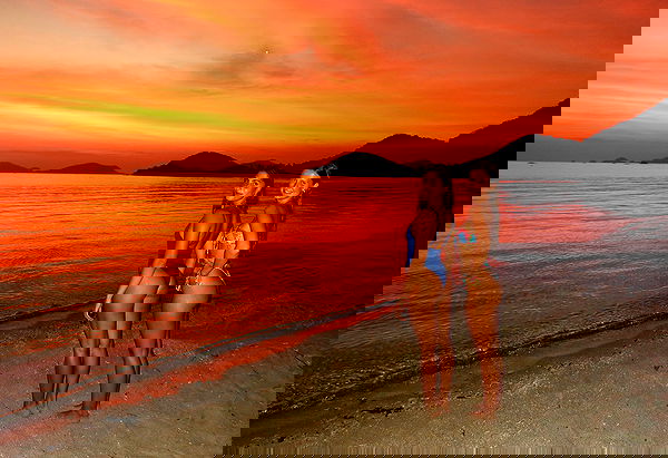 valeria_lukin valeria_lukin archive image