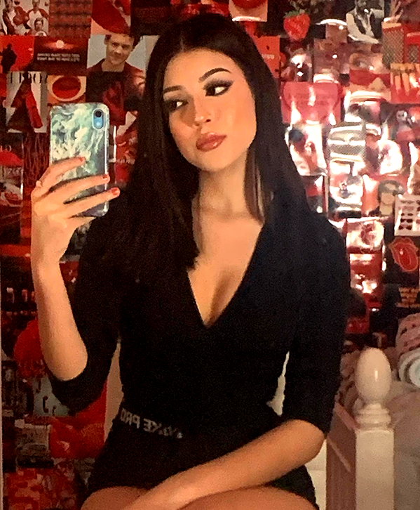 valeriecastellano instagram image archive image