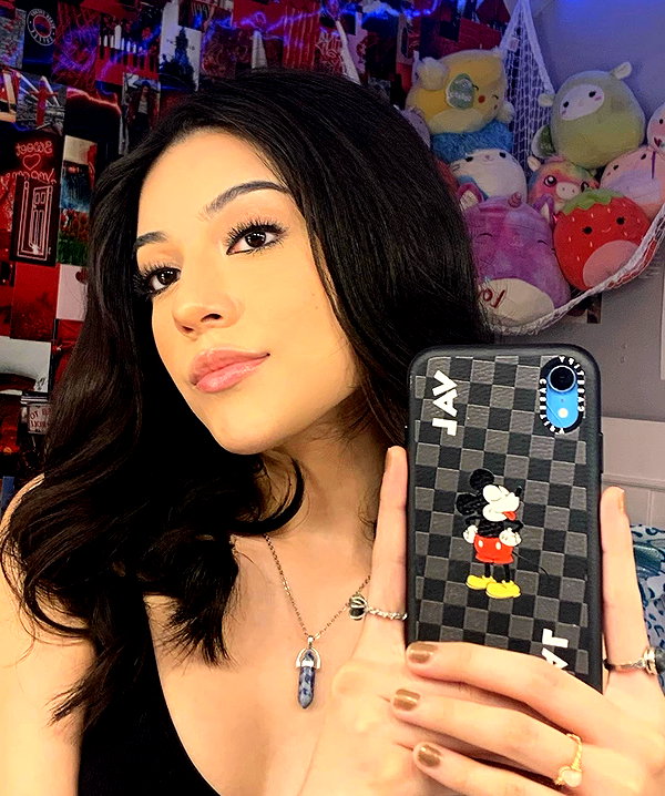 valeriecastellano instagram image archive image