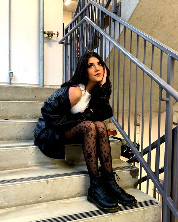 valeriecastellano instagram image archive image