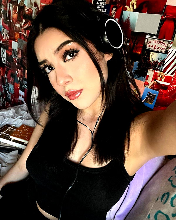 valeriecastellano instagram image archive image