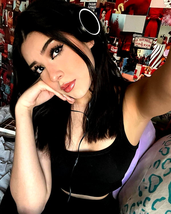 valeriecastellano instagram image archive image