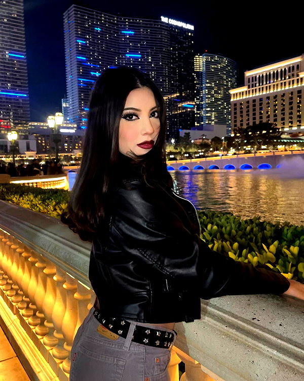 valeriecastellano instagram image archive image