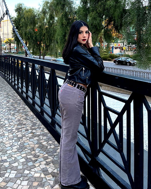 valeriecastellano instagram image archive image