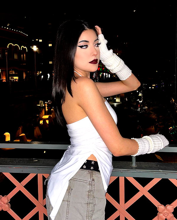 valeriecastellano instagram image archive image